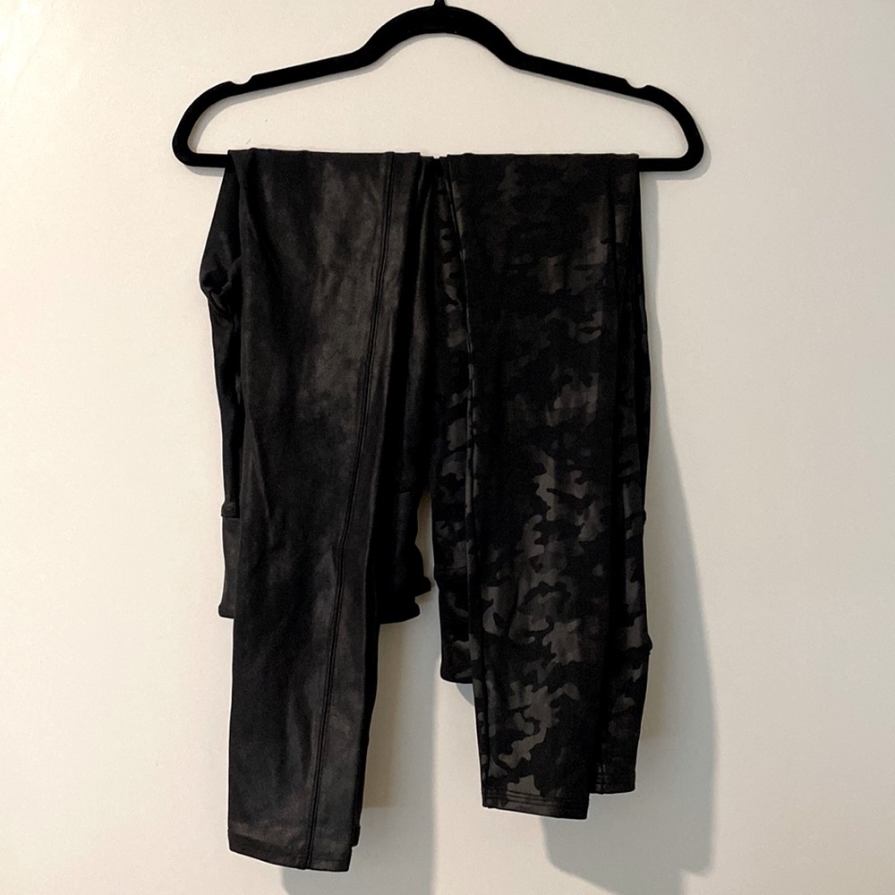 Spanx Faux Leather Leggings (qty: 2)